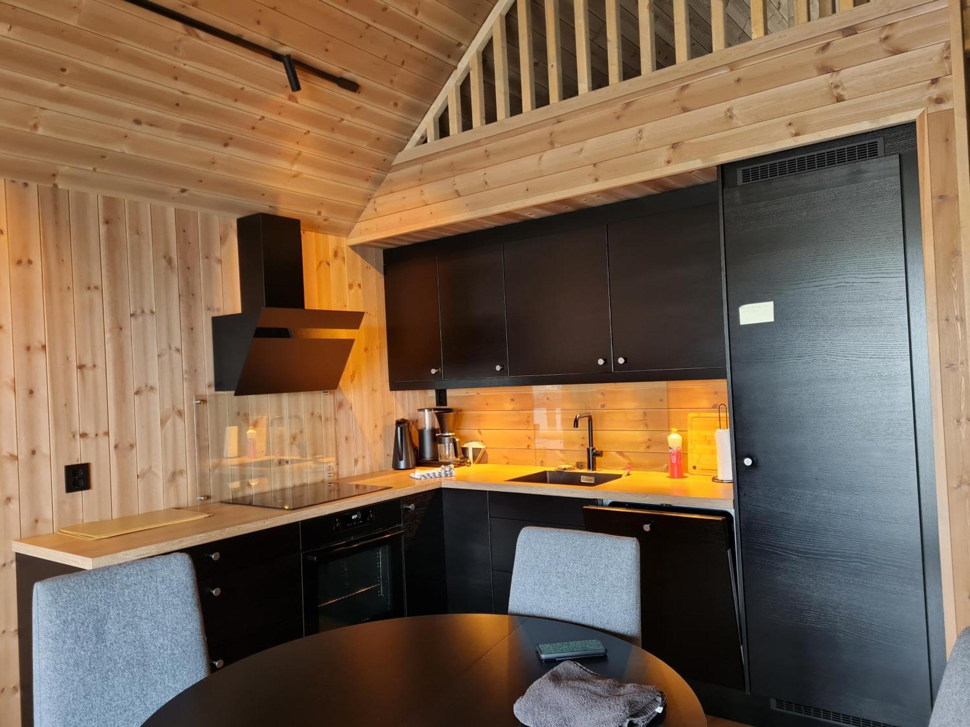 Rorbu Ved Sjoen Villa Bud Exterior foto